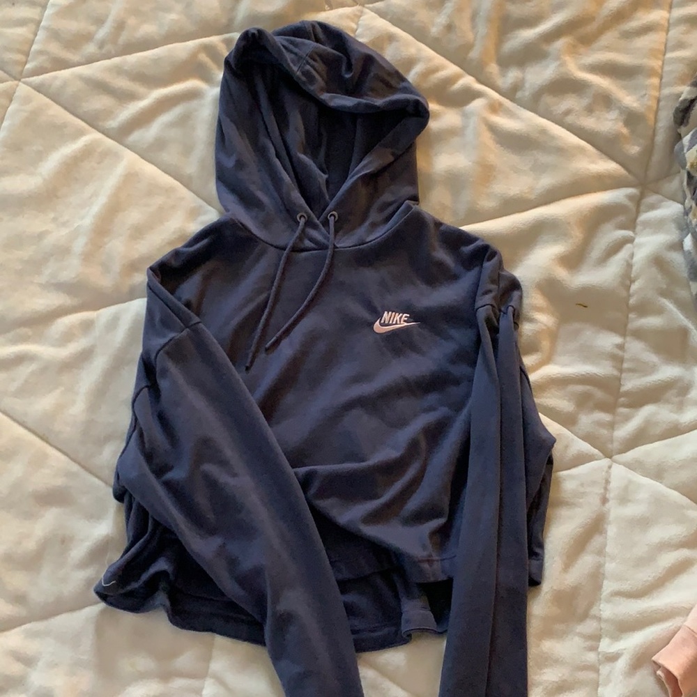 Nike cropped hoodie